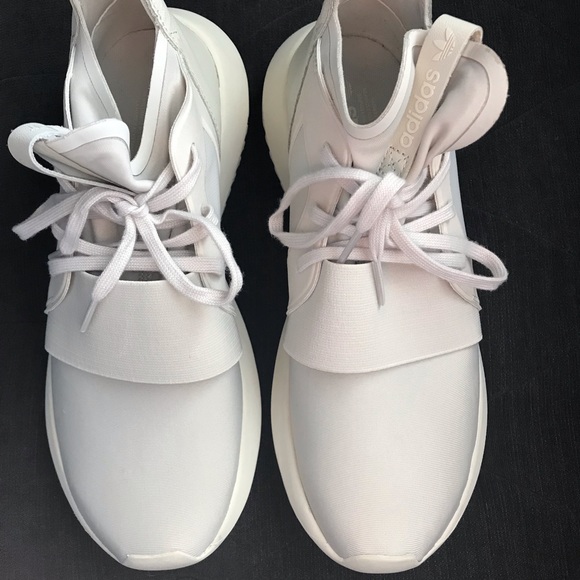 adidas Shoes - New Adidas tubular cream shoes size 7